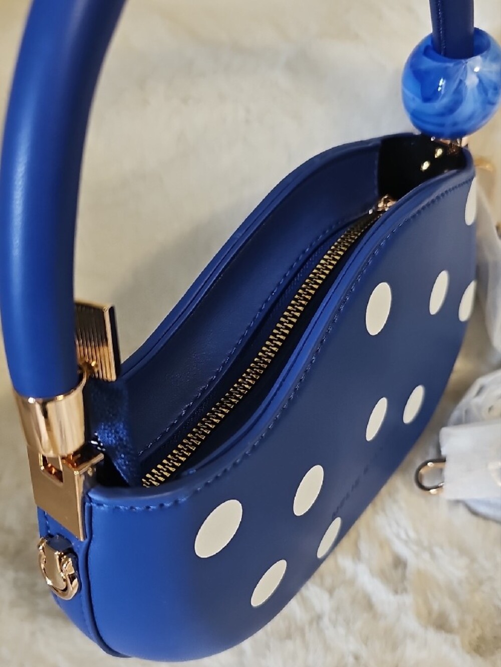 NEW! Melie Bianco Jennie Blue and White Polka Dot Top-Handle Bag - Picture 5 of 9